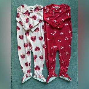 Carter’s 2T toddler girl footie pajamas – bundle of 2!